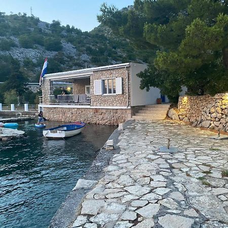 Kuca Za Odmor Jelena Villa Starigrad Paklenica Buitenkant foto