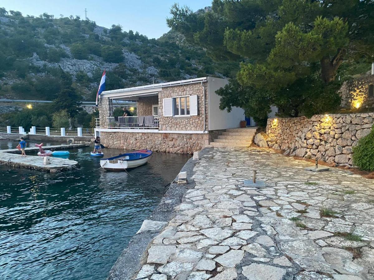 Kuca Za Odmor Jelena Villa Starigrad Paklenica Buitenkant foto