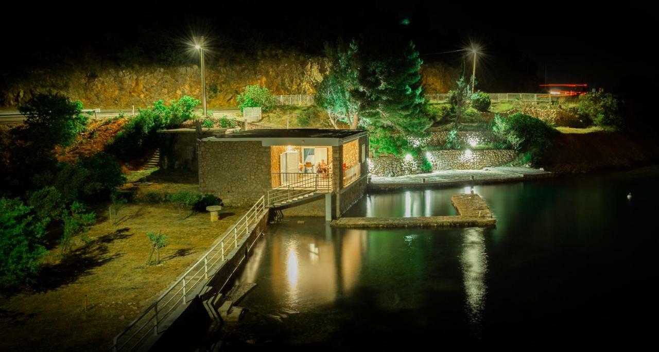 Kuca Za Odmor Jelena Villa Starigrad Paklenica Buitenkant foto